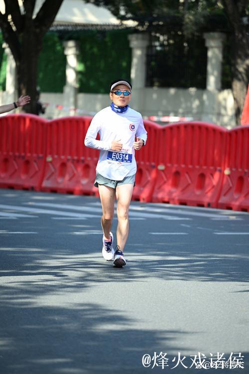 王寒英:以体育之光添彩文化之路 王寒英:以体育之光添彩文化之路