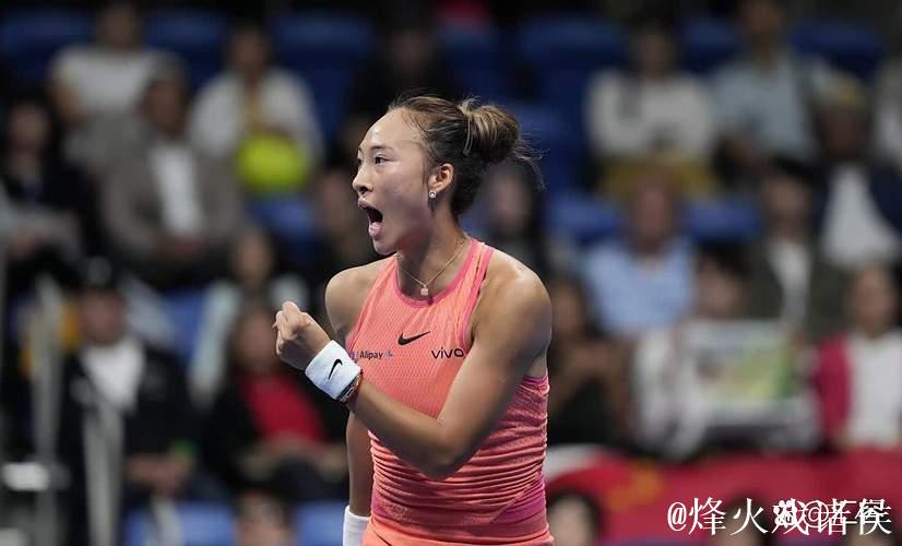 东京站郑钦文连续2场送蛋 2-1费尔南德斯跻身4强 东京站郑钦文连续2场送蛋 2-1费尔南德斯跻身4强